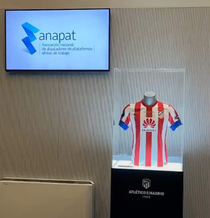 noticias maquinaria Récord de asistencia en la jornada de Navidad de ANAPAT