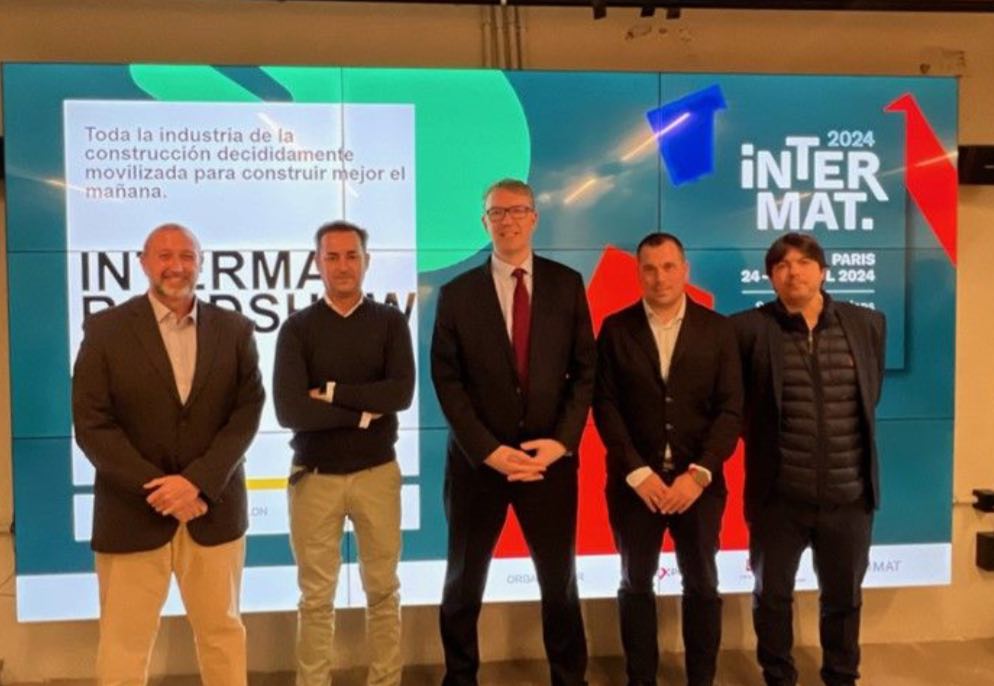 noticias maquinaria La Alizanza ELEVA en la presentación del Salón INTERMAT Paris