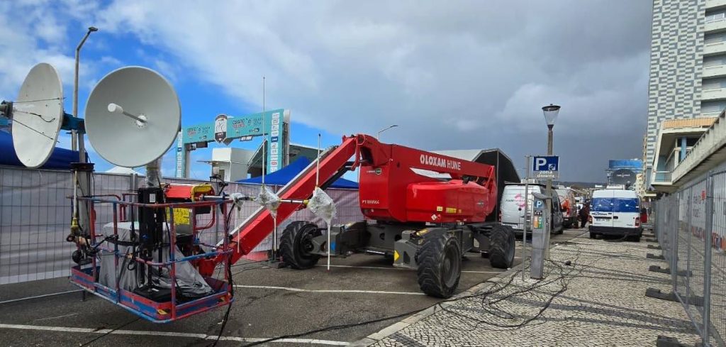 noticias maquinaria LoxamHune suministra equipos y apoyo al Carnaval de Tenerife y Las Palmas