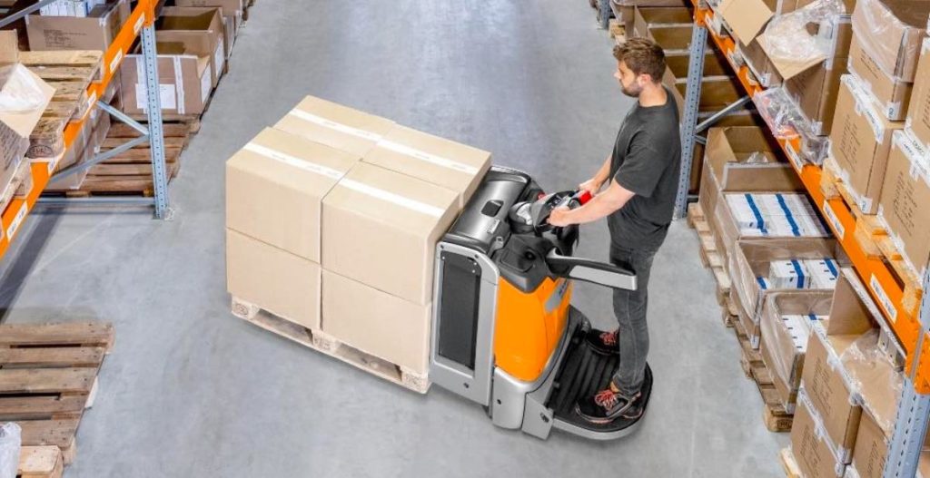 noticias maquinaria STILL aligera el transporte horizontal con la EXH-SF 16C-20C