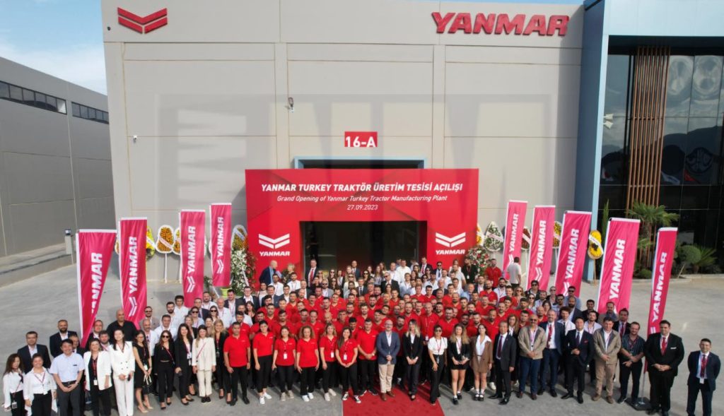 noticias maquinaria Yanmar presenta una fábrica de tractores en Esmirna