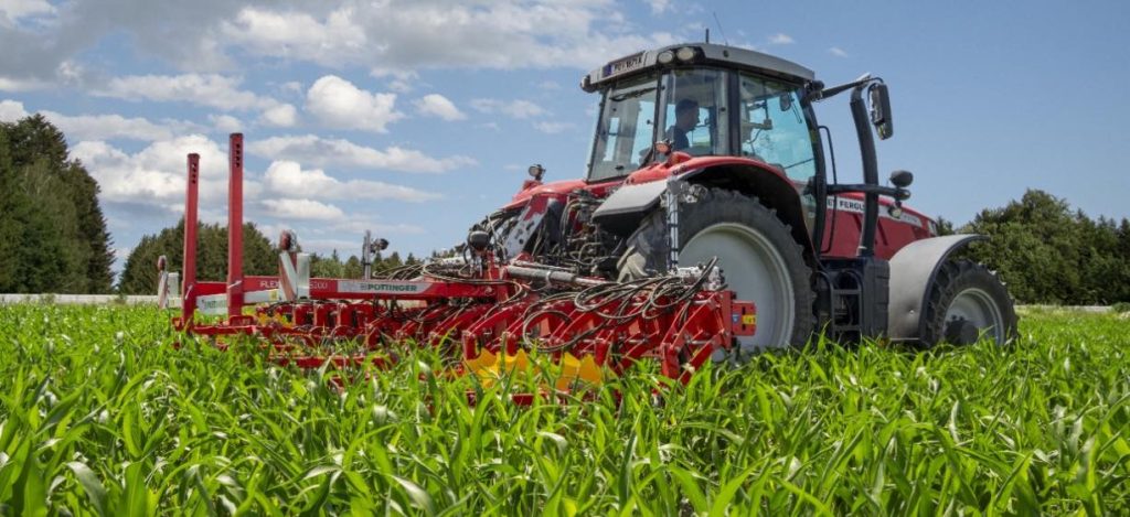 noticias maquinaria El FLEXCARE de Pöttinger con control de confort Profiline