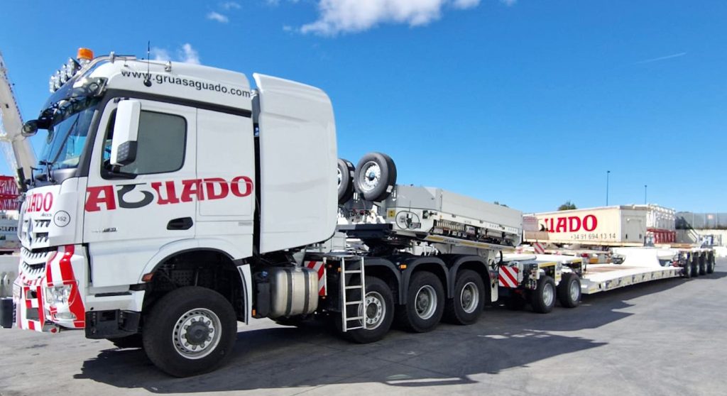 noticias maquinaria Entrega a Grúas Aguado de equipos THP_FT Series de Goldhofer