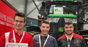 noticias maquinaria Agrícola Noroeste y John Deere se unen al talento