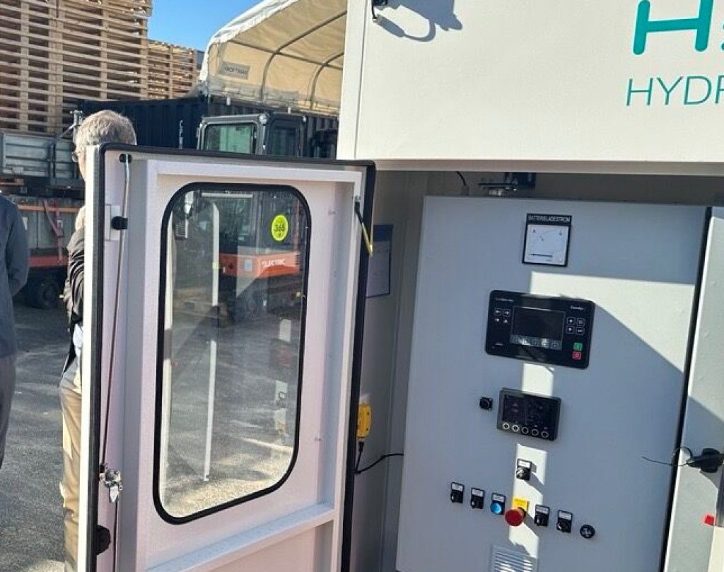 noticias maquinaria DEUTZ muestra su grupo electrógeno H2 en Colonia