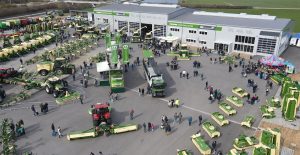 noticias maquinaria Primer Centro de Competencia KRONE en Nabburg