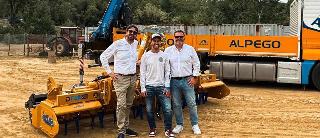 noticias maquinaria Alpego apoya el 04 Park de Andrea Dovizioso