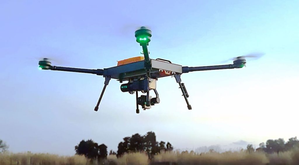 noticias maquinaria DroneLab presentará drones para inspección de tuberías con IA en Pipeline & Gas Expo 2024.