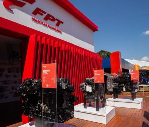 noticias maquinaria FPT Industrial presenta el motor NEF45 en Agrishow-2