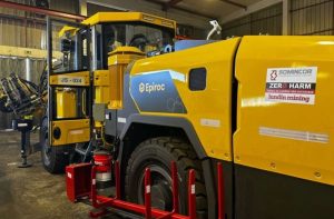 noticias maquinaria SOMINCOR Lundin Mining adquiere el Boltec M10 de Epiroc
