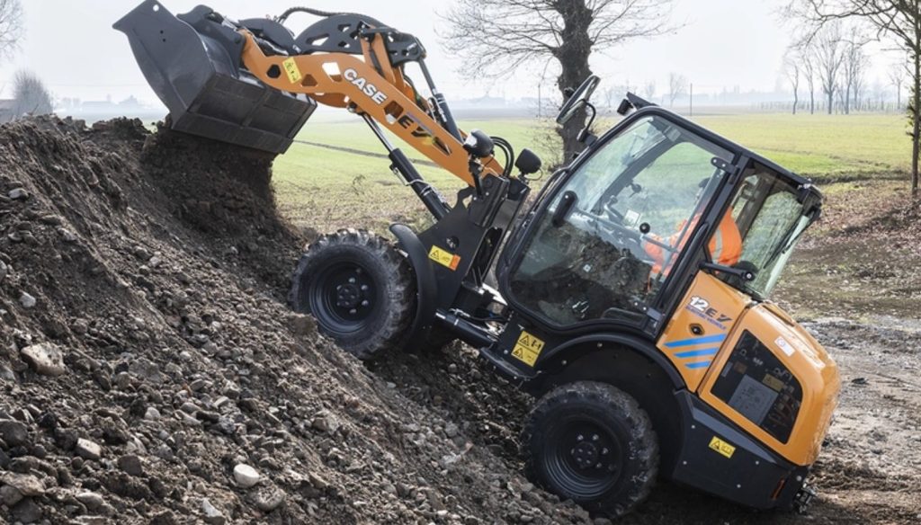 noticias maquinaria CASE Construction Equipment electrifica el futuro-2