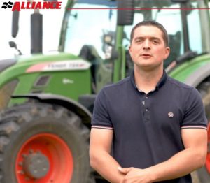 noticias maquinaria Fabrice Richard optimiza la gestión agrícola con los neumáticos Alliance Agri Star II.