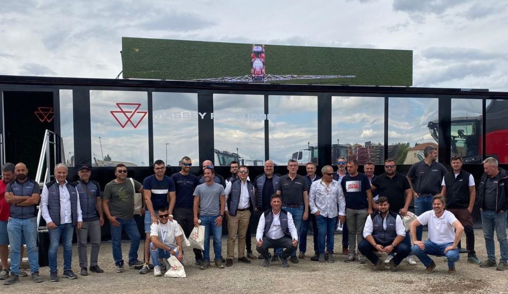 noticias maquinaria Massey Ferguson y su Tour MFeXperience por España