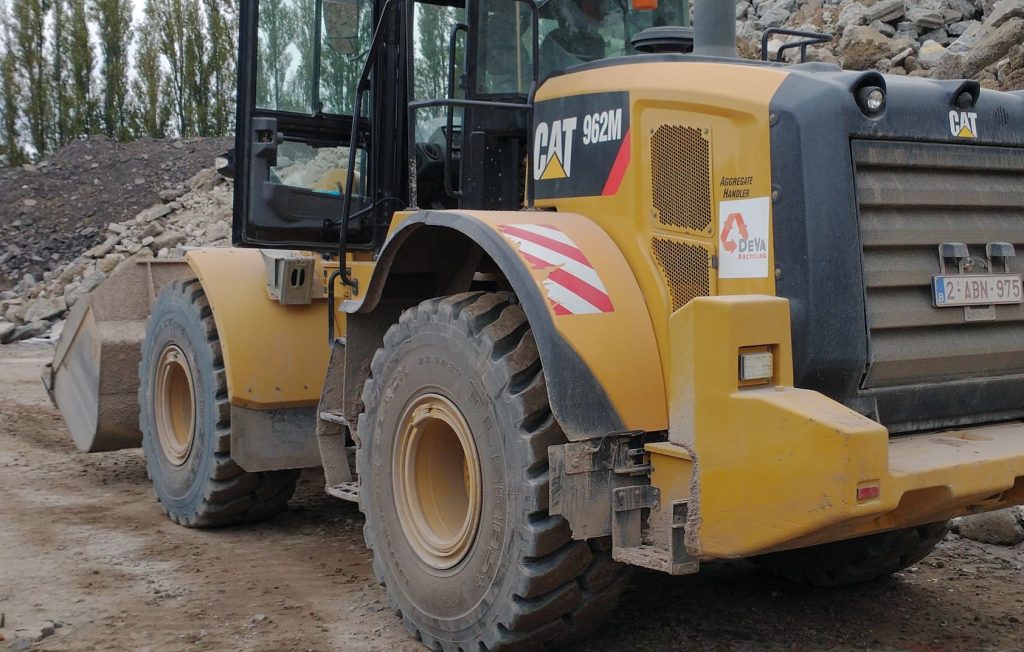 noticias maquinaria RH Claydon y Triangle Tyre en Hillhead 2024