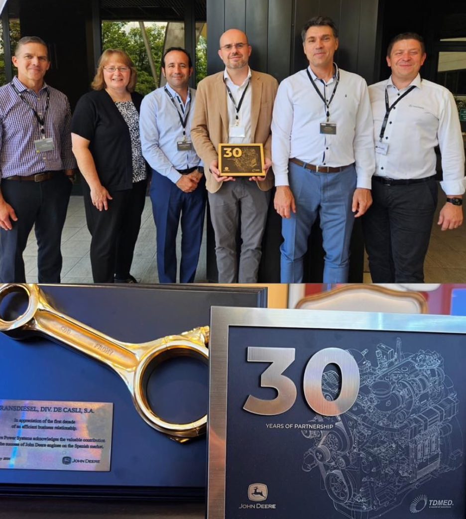noticias maquinaria TDMED recibe el reconocimiento de John Deere por su trayectoria