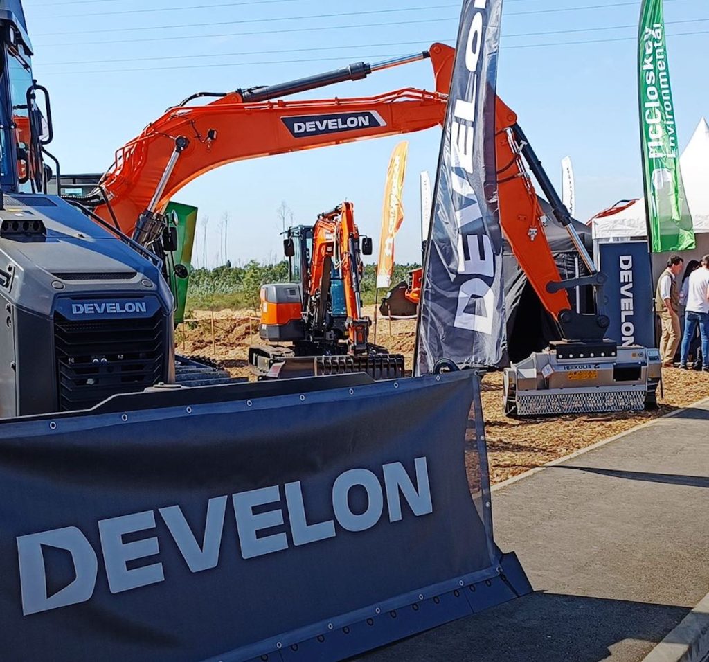 noticias maquinaria Centrocar en ExpoFlorestal