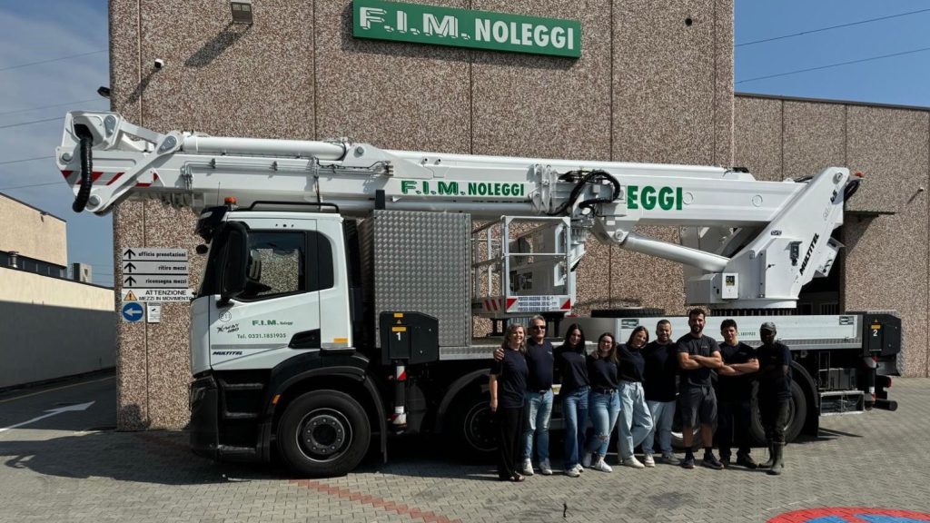 noticias maquinaria La plataforma Multitel MJ450 para F.I.M. Noleggi