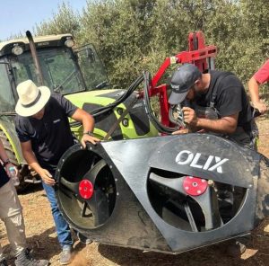 noticias maquinaria Poda de bajos de olivar con la podadora Olix de ID David