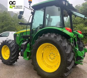 noticias maquinaria Comercial Agrícola Castellana entrega un John Deere 5100M