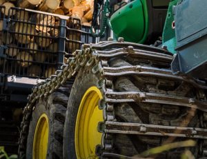 noticias maquinaria Nokian Tyres lanza nuevo tamaño de neumático Forest King