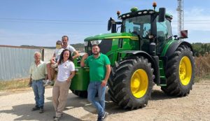 noticias maquinaria Agrícola Castellana entrega un John Deere 6R 250
