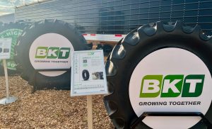 noticias maquinaria BKT en el Farm Progress Show 2024