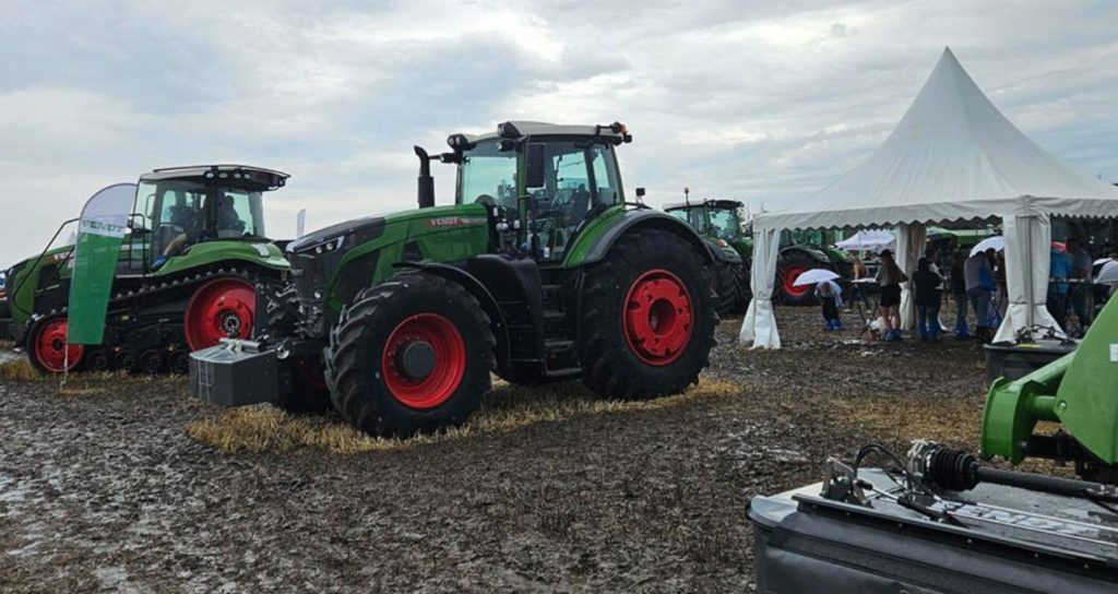 noticias maquinaria Fendt en la Jornada de Agrotecnología de la UCAB en Ucrania