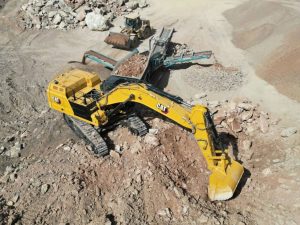 noticias maquinaria Finanzauto entrega una excavadora CAT 352 NG