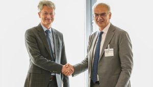 noticias maquinaria Liebherr y Bruno Generators Group anuncian proyecto conjunto