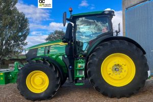 noticias maquinaria Agrícola Castellana entrega un John Deere 6R