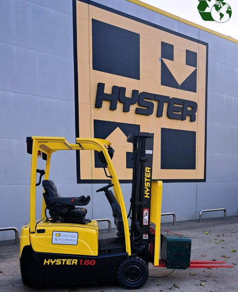 noticias maquinaria Carretillas Girona lleva a cabo nuevas entregas de Hyster