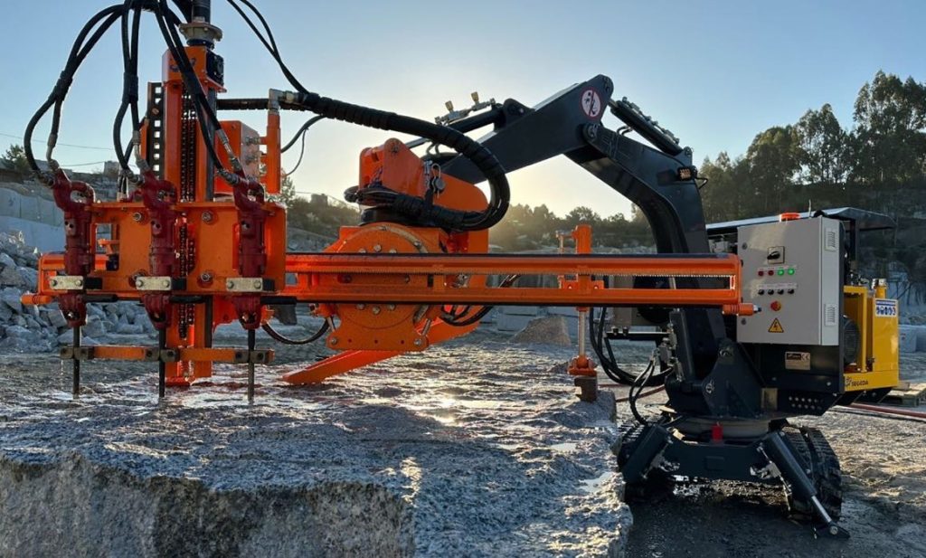 noticias maquinaria Equipo Perforador sobre Orugas EPO-24-3MP de SEGEDA