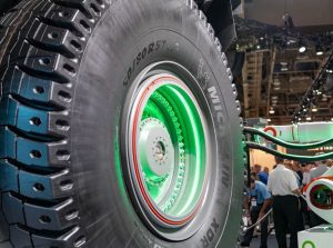 noticias maquinaria Michelin presenta innovaciones en MINExpo 2024