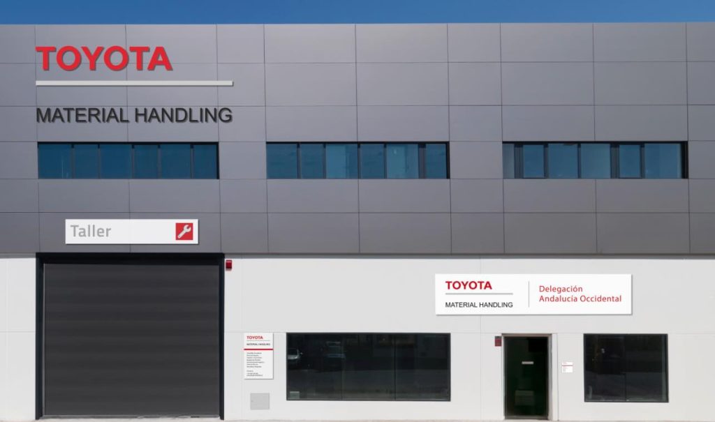 noticias maquinaria Nuevas instalaciones en Sevilla de Toyota Material Handling