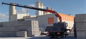 noticias maquinaria TRANSGRUAS entrega una grúa Fassi F345RB.2.26 a Rampuixa