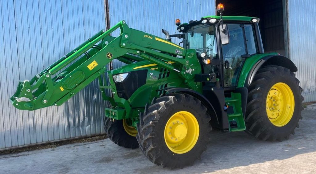 noticias maquinaria Agrícola Castellana entrega un John Deere 6155M