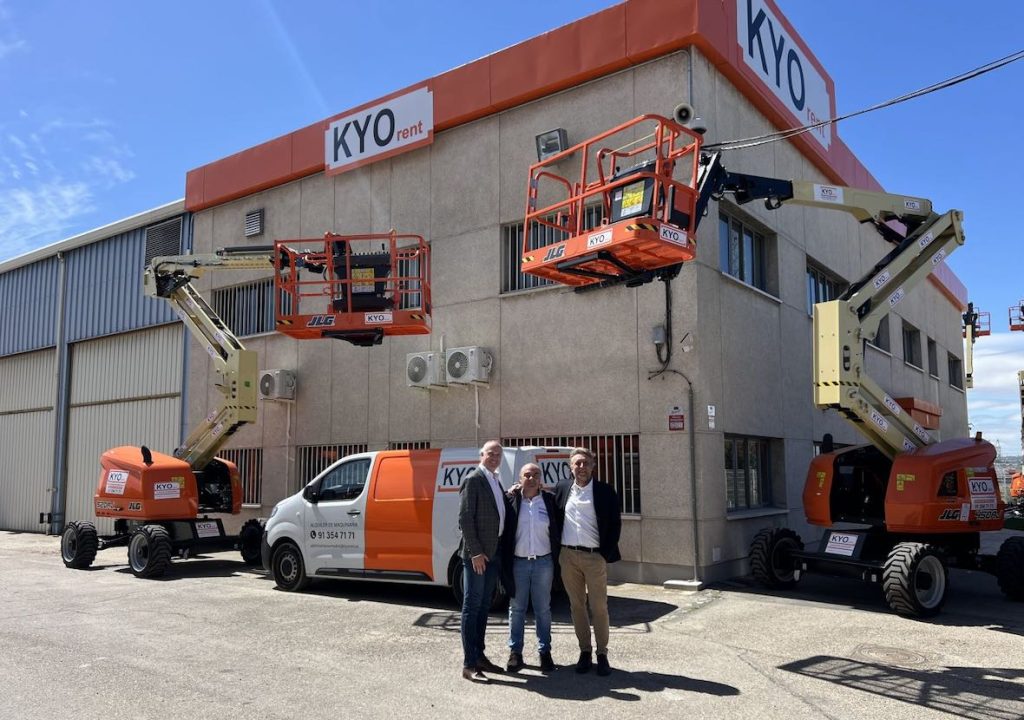 noticias maquinaria KYO RENT refuerza su flota con plataformas JLG