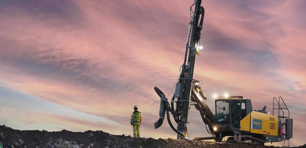 noticias maquinaria Epiroc en Bauma 2025 con soluciones innovadoras