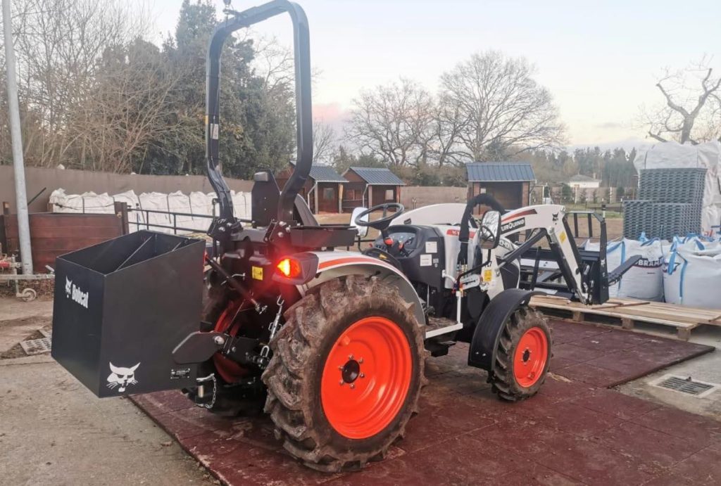 noticias maquinaria El tractor compacto Bobcat CT2040 para la granja