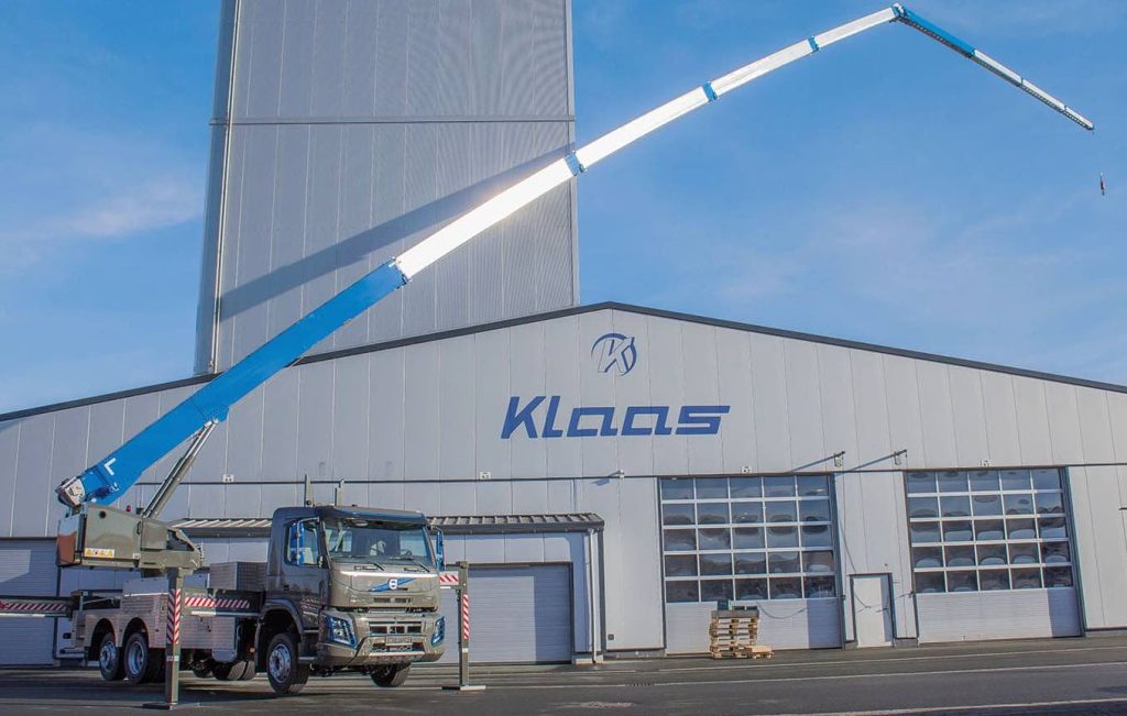 noticias maquinaria SPAIN CRANE destaca la grúa móvil K1100 de Klaas