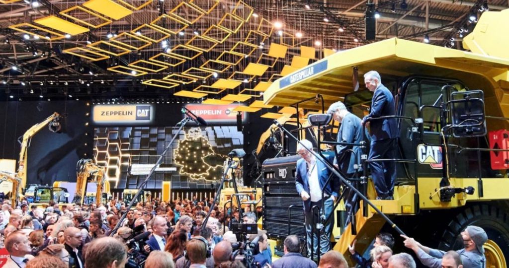 noticias maquinaria Caterpillar presenta en Bauma 2025 el nuevo camión todoterreno Cat® 775