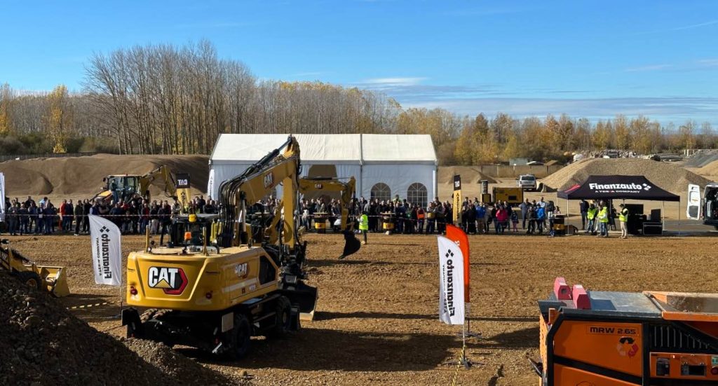 noticias maquinaria Finanzauto celebra el Día de la Construcción con la tecnología Cat®-2