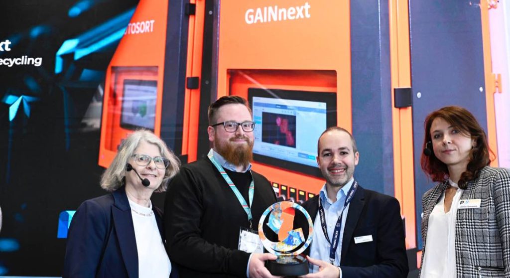 noticias maquinaria GAINnext™ galardonado como “Innovación en Maquinaria de Reciclaje del Año”