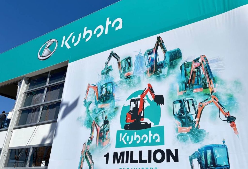 noticias maquinaria Kubota celebra un millón de excavadoras en Bauma 2025
