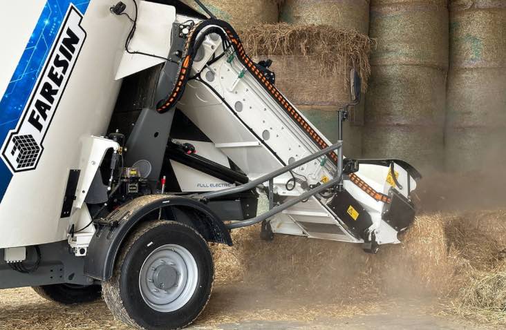 noticIas maquinaria Farming Agrícola presenta el nuevo carro mezclador eléctrico Faresin