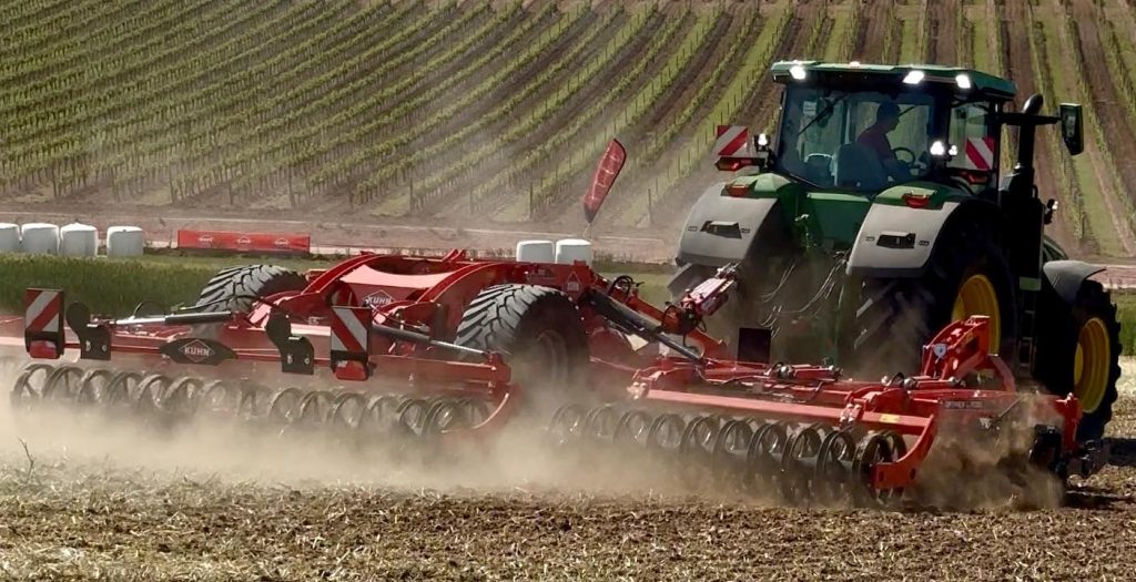 noticias maquinaria El KUHN OPTIMER L 9000 impresiona en Demoagro 2025