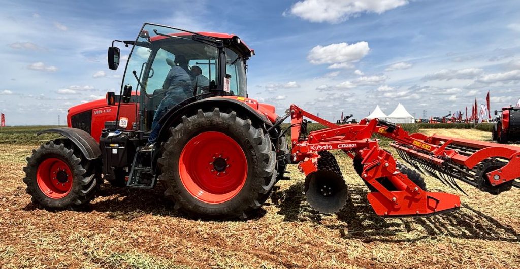 noticias maquinaria El Kubota M6-132 pisa fuerte en Demoagro 2025