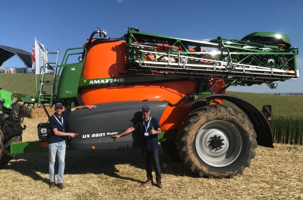 noticias maquinaria Farming Agrícola presenta innovación en pulverización en Demoagro 2025