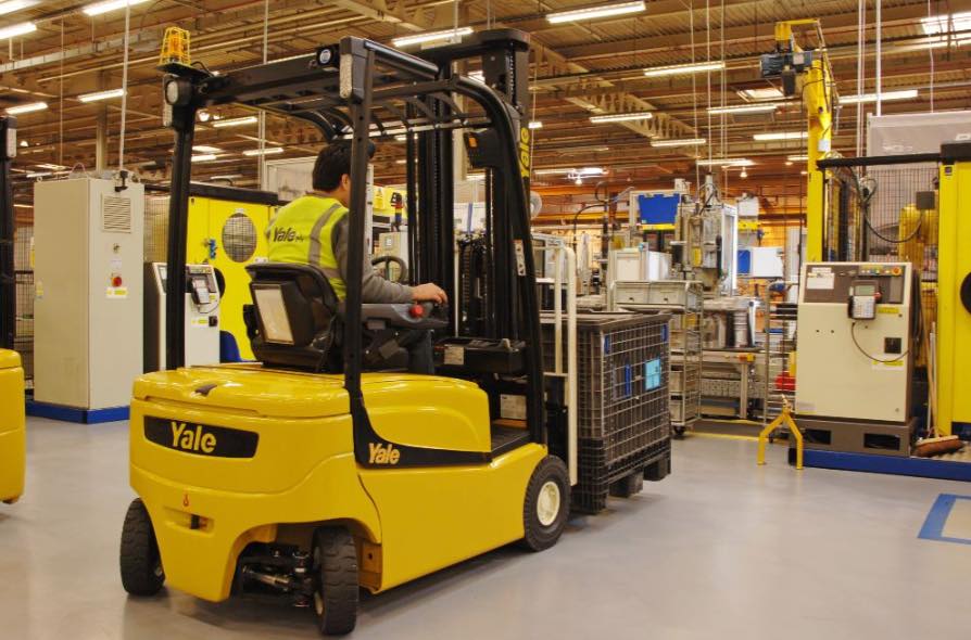 noticias maquinaria Genera Industrial apuesta por la carretilla YALE ERP16VT