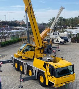 noticias maquinaria La grua Grove GMK4080L de Grúas Romaní en Anagrual